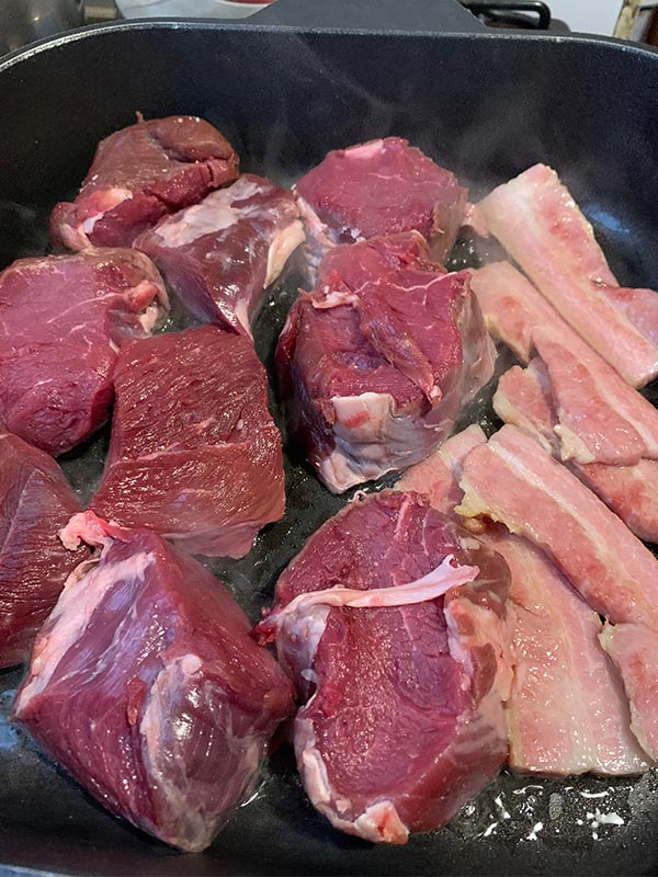 Carne y panceta Carne y panceta